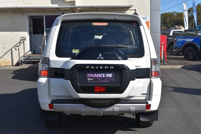 2020 Mitsubishi Pajero GLX