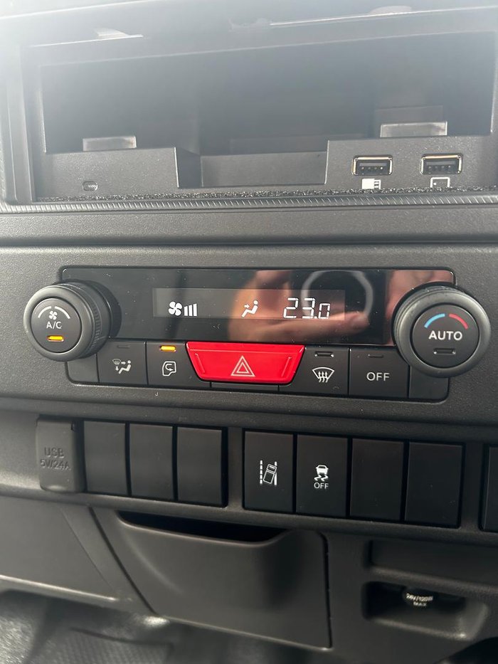 2025 Isuzu N Series NLR 45-150 DT D34 Traypack