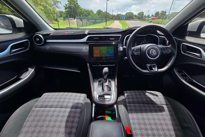 2021 MG ZST Core MY21 York White