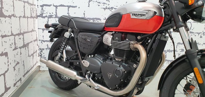 2025 Triumph Bonneville T100 (900cc) Bonneville Orange