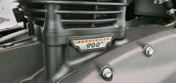 2025 Triumph Bonneville T100 (900cc) Bonneville Orange