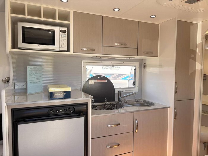 2011 New Age Caravans New Age Billby 15 Series