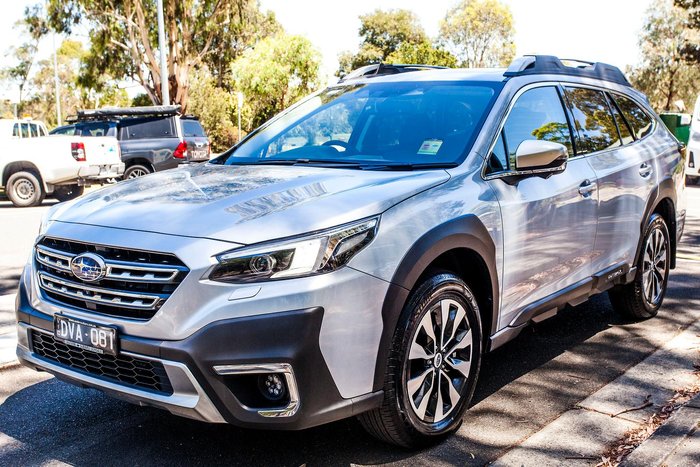 2025 Subaru Outback AWD Touring XT
