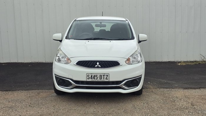 2017 Mitsubishi Mirage ES
