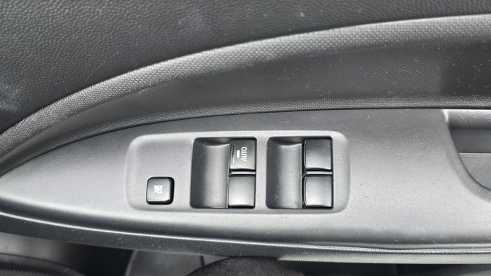 2017 Mitsubishi Mirage ES