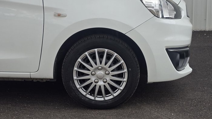 2017 Mitsubishi Mirage ES