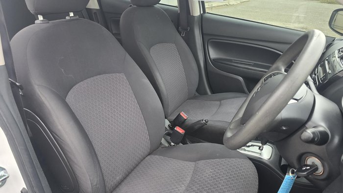 2017 Mitsubishi Mirage ES