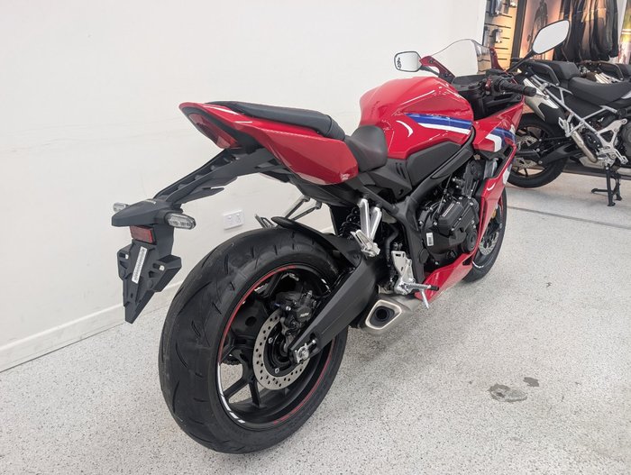 2025 Honda CBR650RAC Red