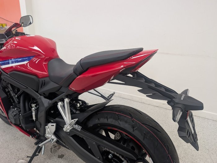 2025 Honda CBR650RAC Red
