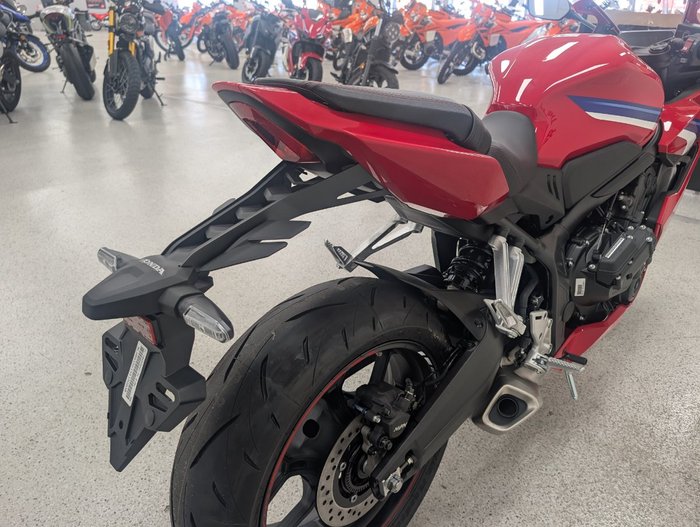 2025 Honda CBR650RAC Red