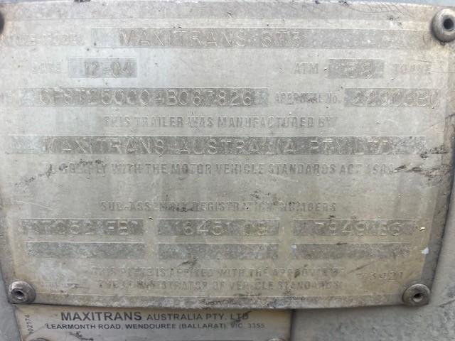 2004 Maxitrans 22P Dry Van Red