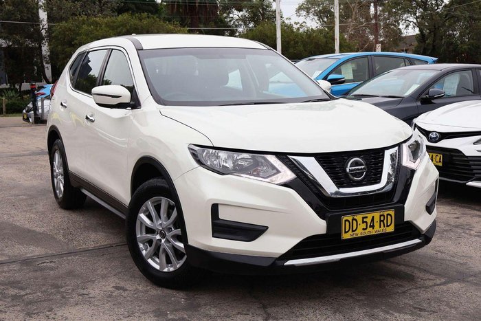 2022 Nissan X-TRAIL ST