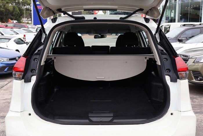 2022 Nissan X-TRAIL ST