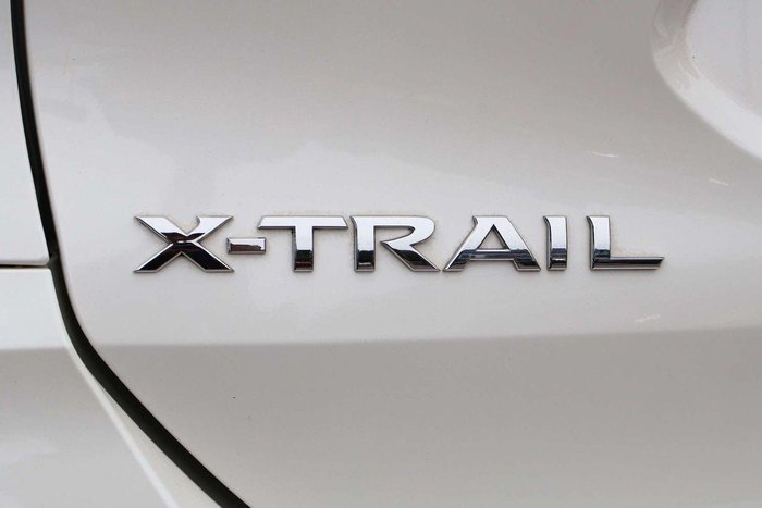 2022 Nissan X-TRAIL ST