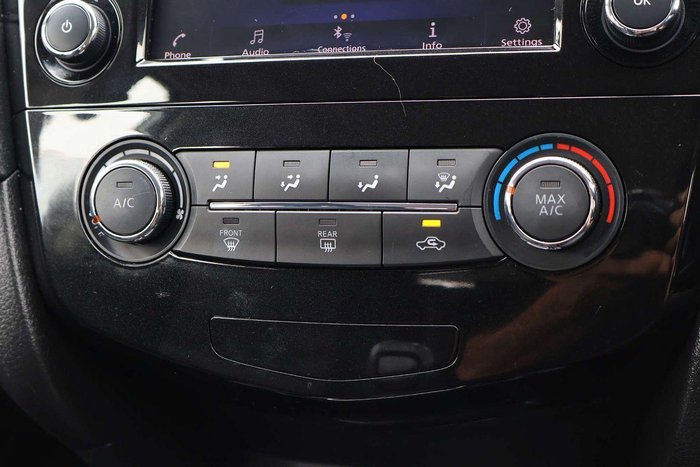 2022 Nissan X-TRAIL ST