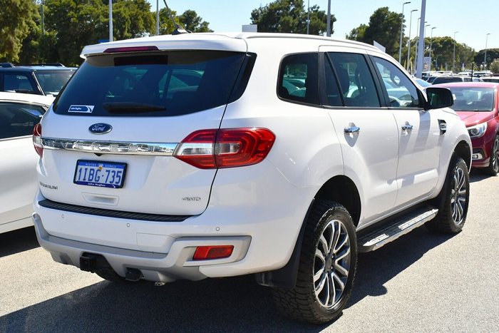 2022 Ford Everest Titanium