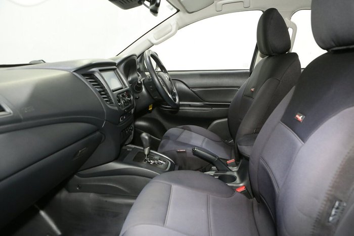 2021 Mitsubishi Triton GLX