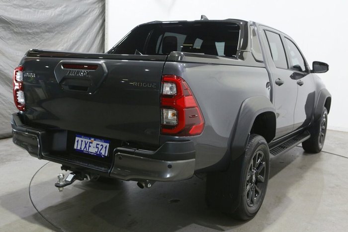 2025 Toyota Hilux Rogue 48V