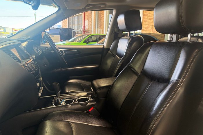 2017 Nissan Pathfinder Ti