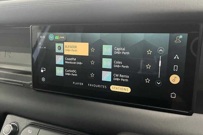 2024 Land Rover Defender 110 P300 S