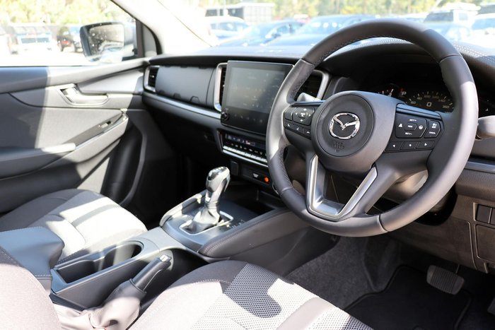 2025 Mazda BT-50 XTR