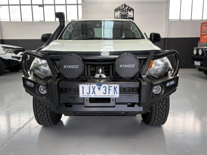 2017 Mitsubishi Triton GLX