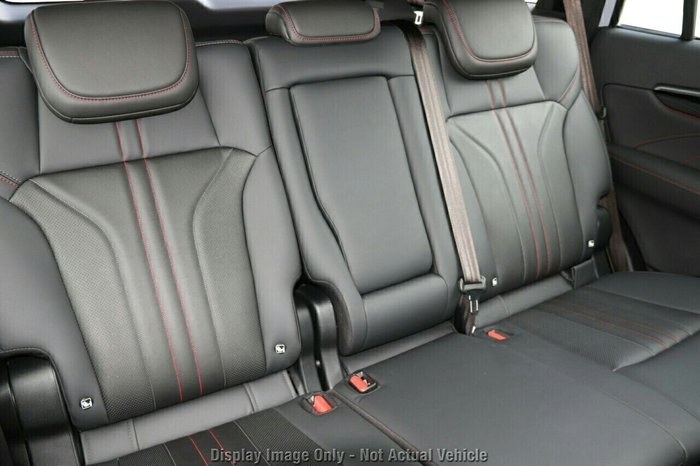 2025 Isuzu MU-X X-TERRAIN