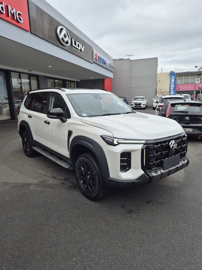 2025 LDV D90 Executive