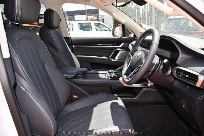 2025 LDV D90 Executive