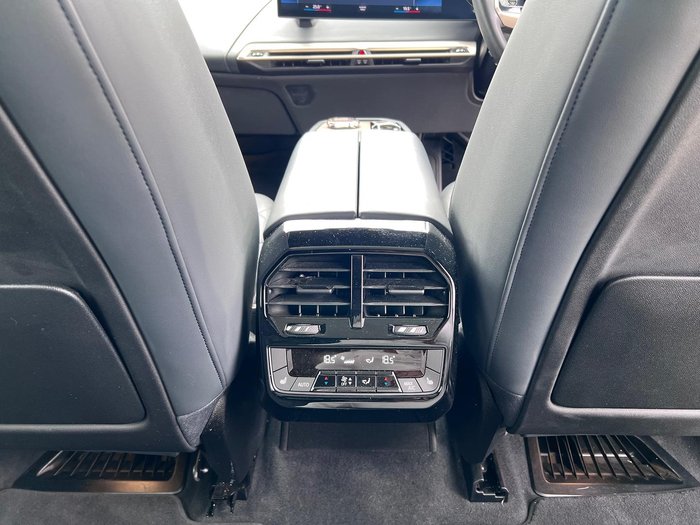 2022 BMW iX xDrive40 Sport