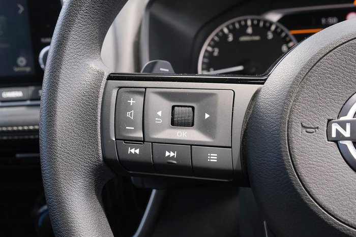 2023 Nissan X-TRAIL ST