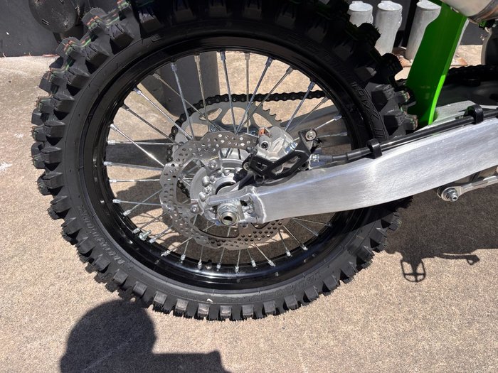 2025 Kawasaki KX450 GREEN