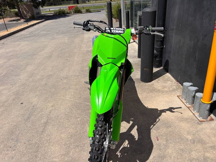 2025 Kawasaki KX450 GREEN