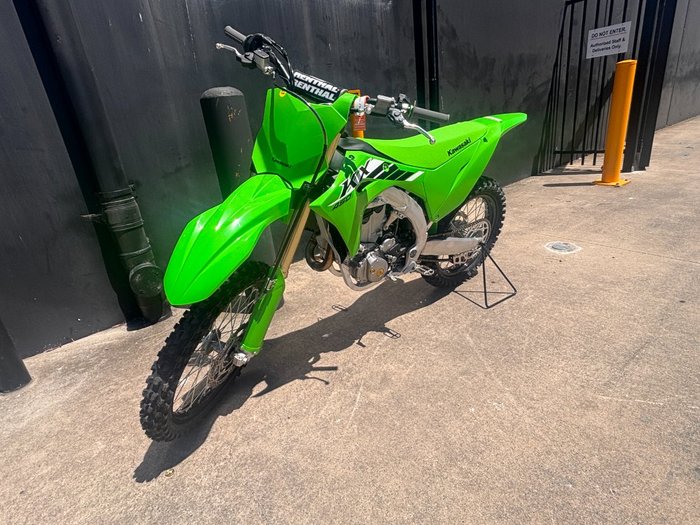 2025 Kawasaki KX450 GREEN