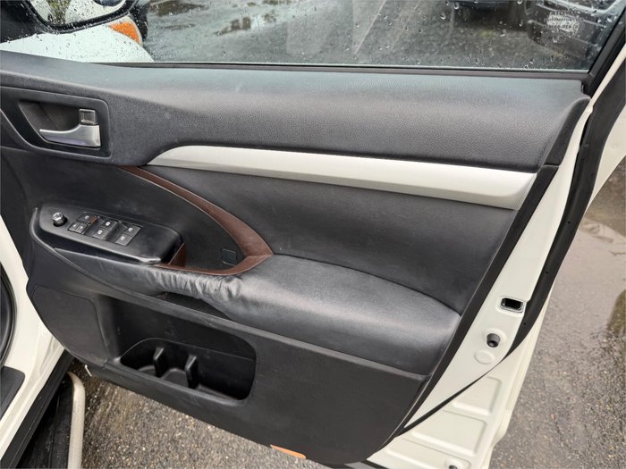 2015 TOYOTA KLUGER GXL (4x2)