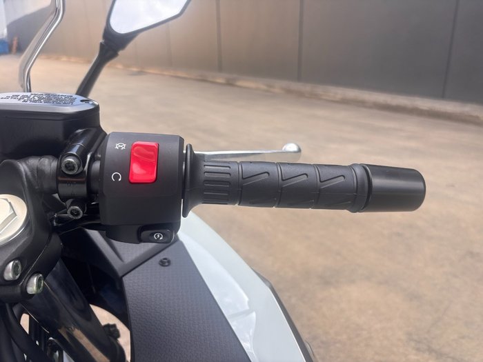 2026 Kawasaki 2026 Kawasaki 500CC NINJA 500 SE (LAMS) SPORTS EX500JTFAW WHITE