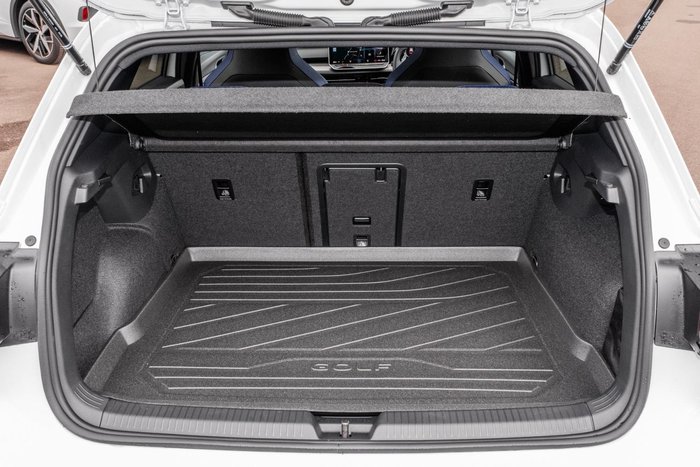 2025 Volkswagen Golf R Black Edition