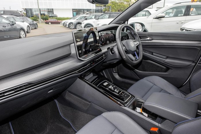 2025 Volkswagen Golf R Black Edition