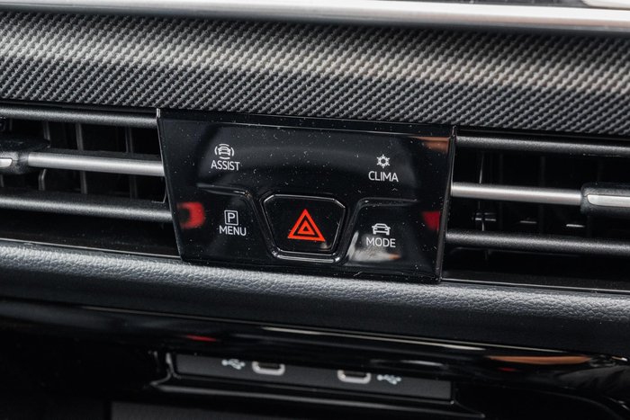 2025 Volkswagen Golf R Black Edition