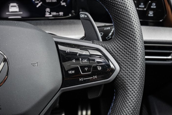 2025 Volkswagen Golf R Black Edition