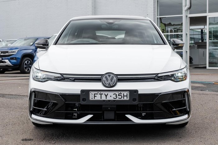 2025 Volkswagen Golf R Black Edition