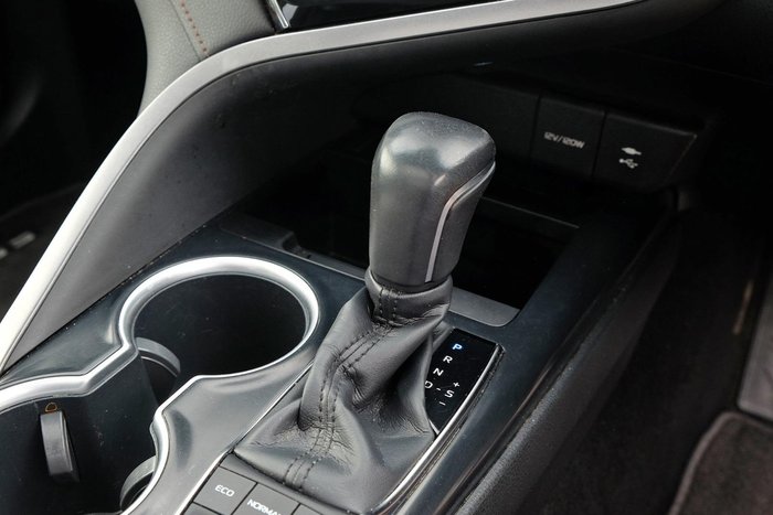 2018 Toyota Camry SL