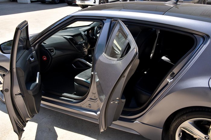 2015 Hyundai Veloster SR Turbo