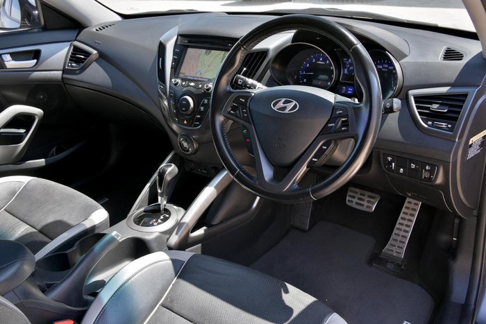 2015 Hyundai Veloster SR Turbo