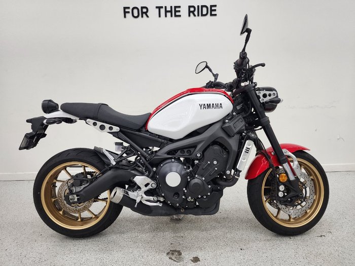 2021 YAMAHA XSR900 (MTM850A) WHITE