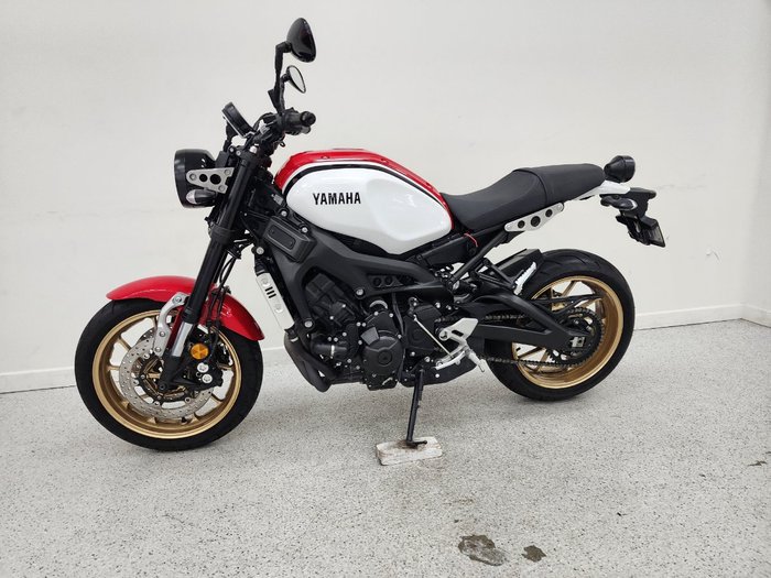 2021 YAMAHA XSR900 (MTM850A) WHITE