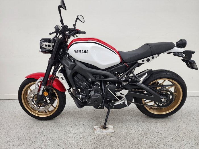 2021 YAMAHA XSR900 (MTM850A) WHITE