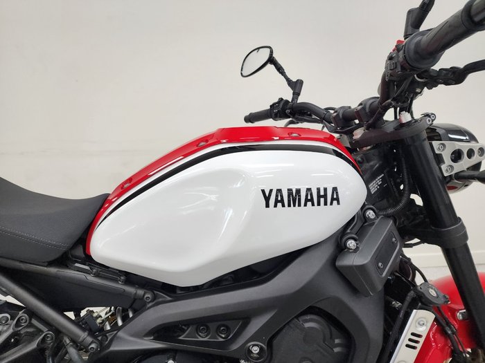 2021 YAMAHA XSR900 (MTM850A) WHITE