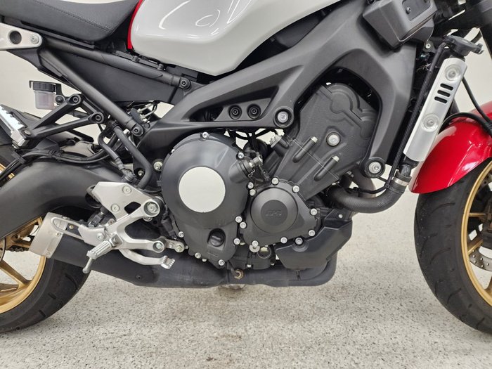 2021 YAMAHA XSR900 (MTM850A) WHITE