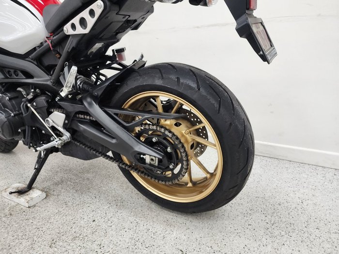 2021 YAMAHA XSR900 (MTM850A) WHITE